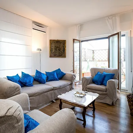 Center Liberta Suitelowcost Apartment *
