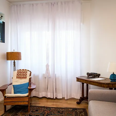 Center Liberta Suitelowcost * Palermo